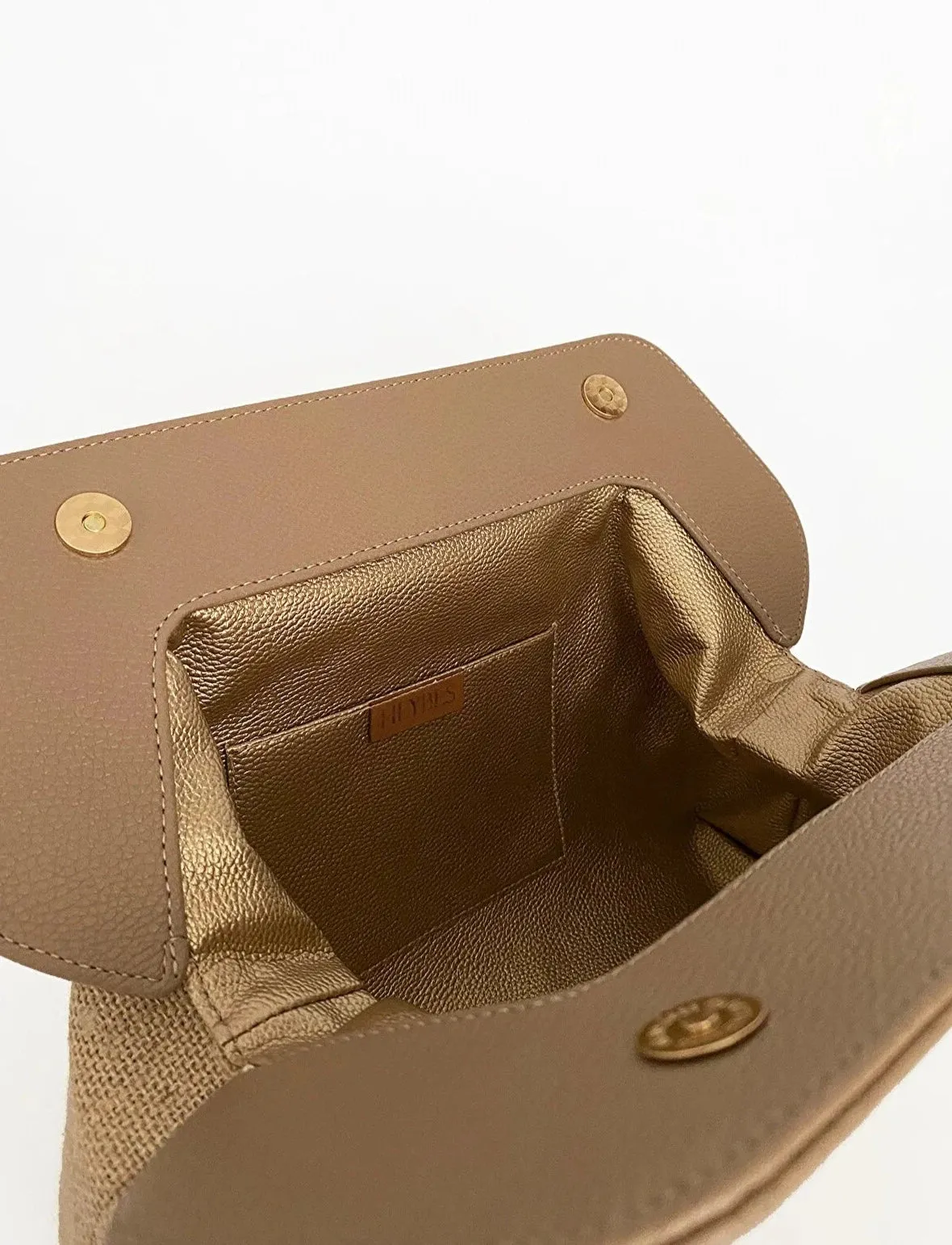 Earth Goddess Clutch