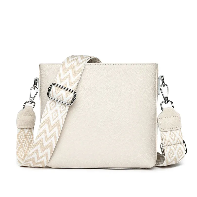 Women Genuine Leather Cowhide Bucket bag Crossbody BagMessenger Bag Simple Shoulder Bag New Female Purse Luxury Handbag